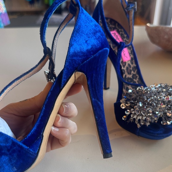 Betsey Johnson Cobalt Blue Velvet Jeweled T-Strap Heels - Picture 6 of 7